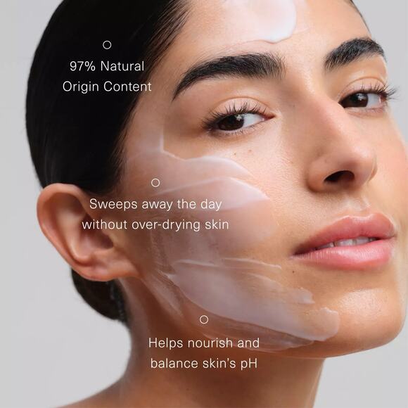 Oak Essentials Nourishing Cleansing Milk with Oat Amino Acids 5 oz - Picture 3 of 4